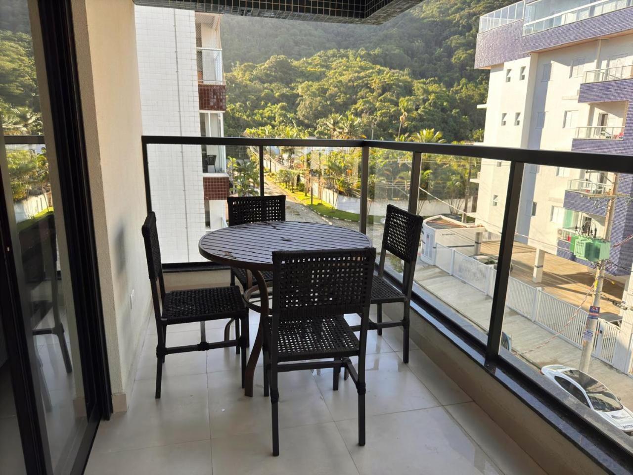Novo Com 2 Na Toninhas Apartamento